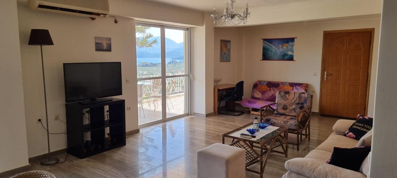 Sea View Apartment Gythio Exterior photo