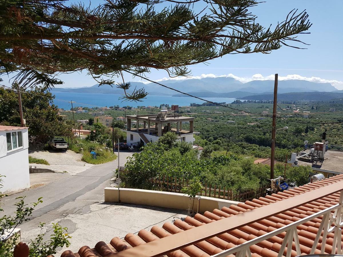 Sea View Apartment Gythio Exterior photo