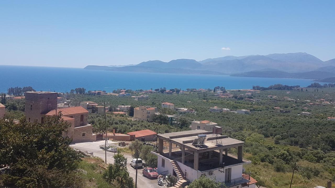 Sea View Apartment Gythio Exterior photo