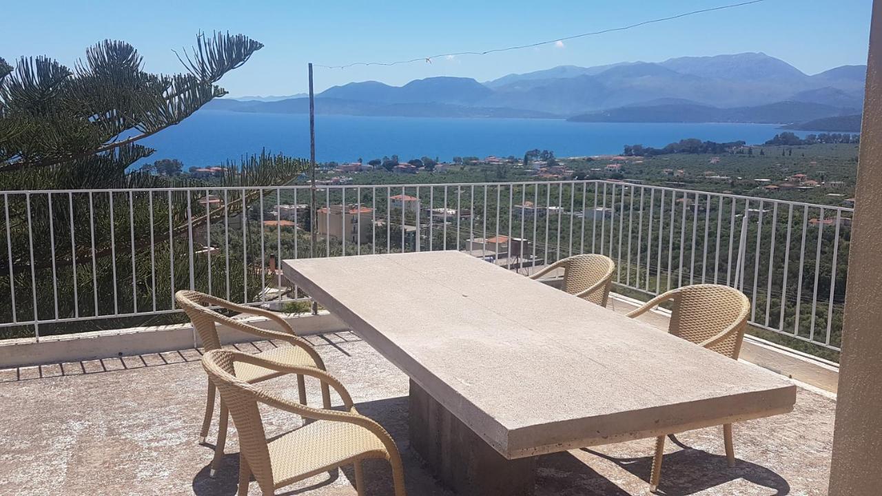 Sea View Apartment Gythio Exterior photo