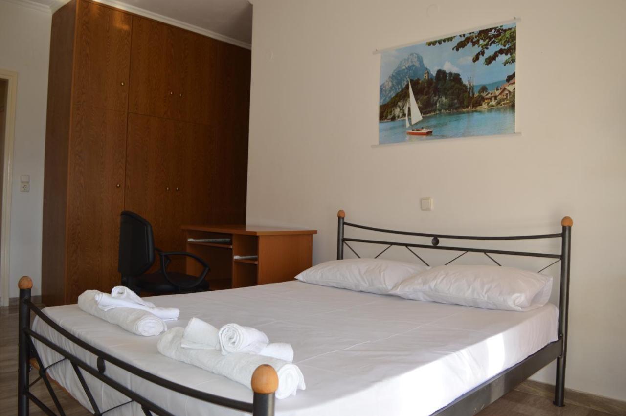 Sea View Apartment Gythio Exterior photo