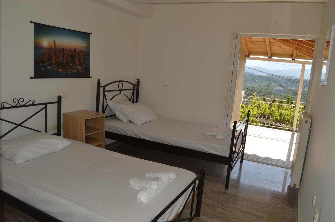 Sea View Apartment Gythio Exterior photo