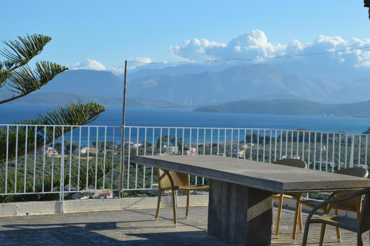 Sea View Apartment Gythio Exterior photo
